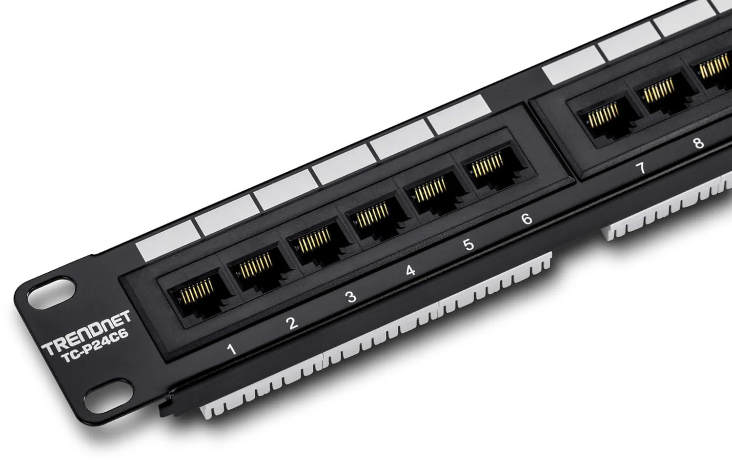 A management-type power distribution device with 6 output ports. model TPI-06. rack-mounted power distribution unit. equipped with 1 NEMA 5-15R bypass power socket. 1 gigabit RJ-45 interface. featuring overload protection and surge protection functio