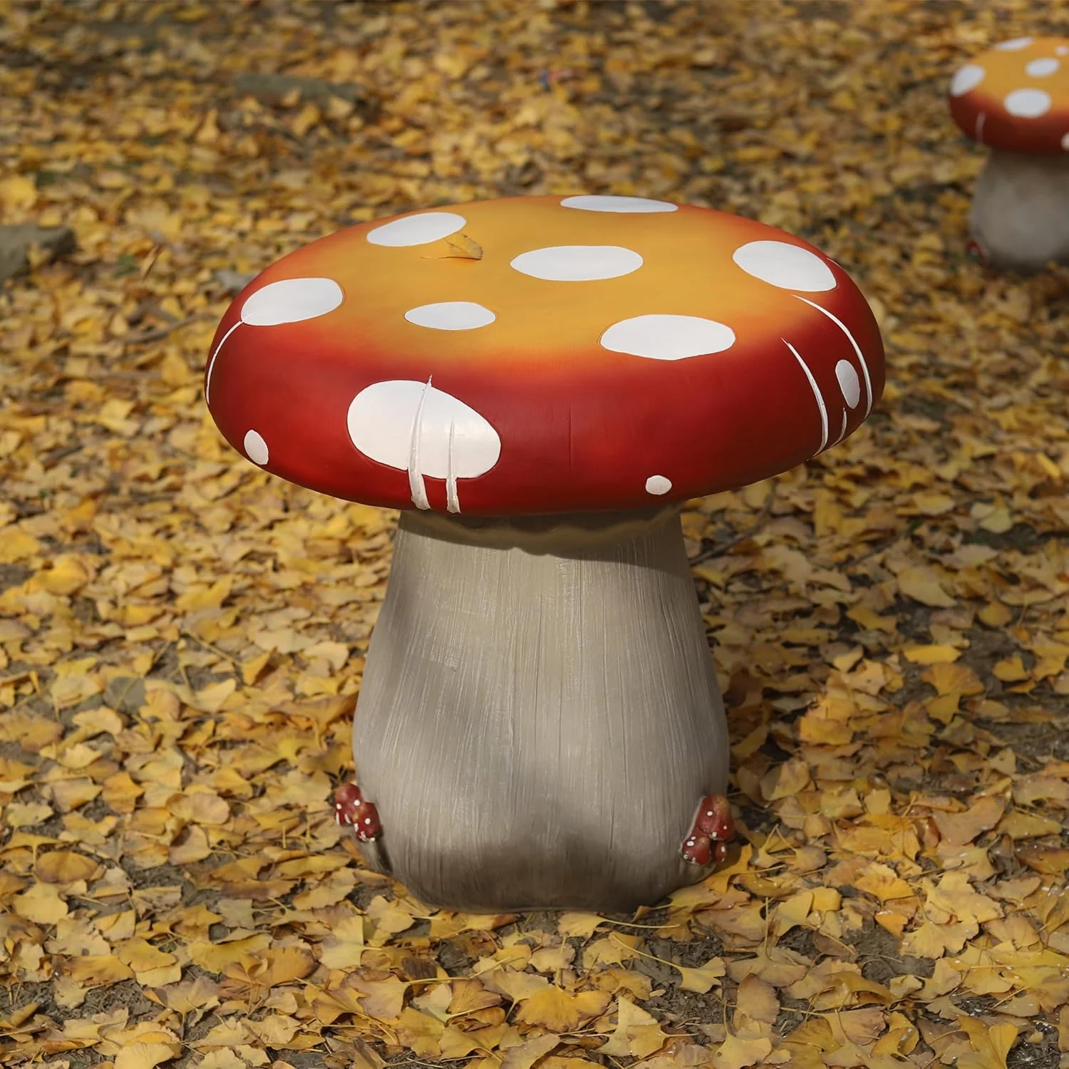 Resin statue 20.8 feet tall. indoor and outdoor dining table. large-sized sculpture. garden lawn. pool decoration. exterior courtyard of buildings. round dining table. chair decoration. red mushrooms