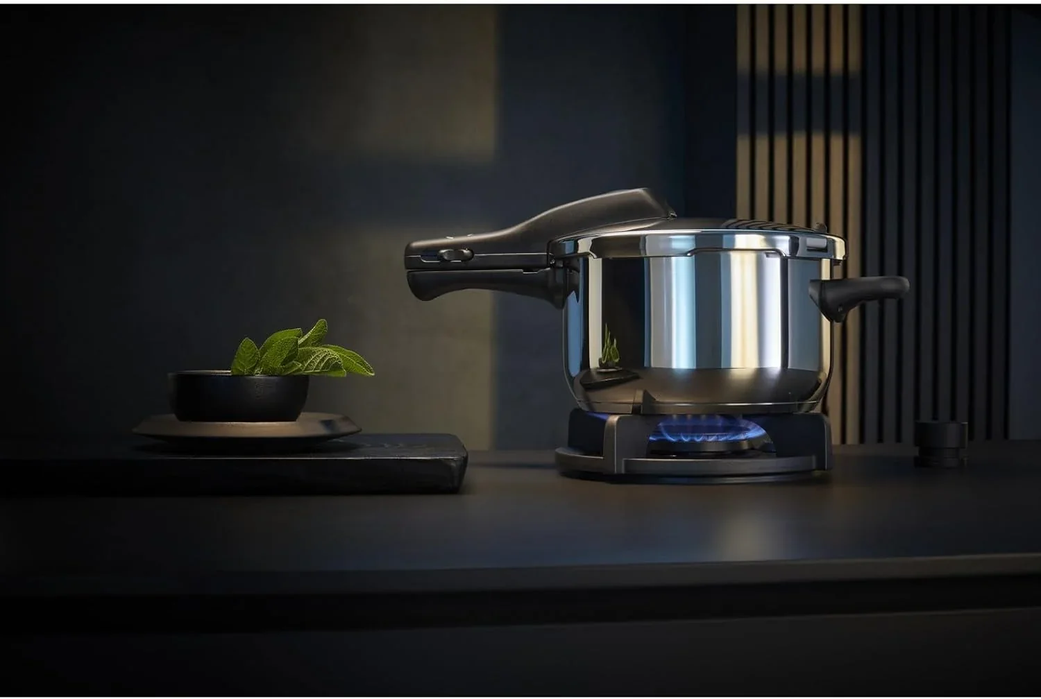 WMF Perfect One Pot Schnellkochtopf Induktion Set 2-teilig. Dampfkochtopf 4.5l. 3l. großes Kochsignal. 2 Kochstufen. abnehmbarer Deckelgriff. für alle